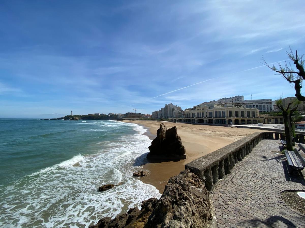 Hotel Les Tourelles Biarritz Exterior foto